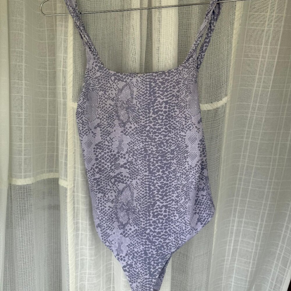 ACACIA Gray Animal Print One-Piece Swimsuit Size Small